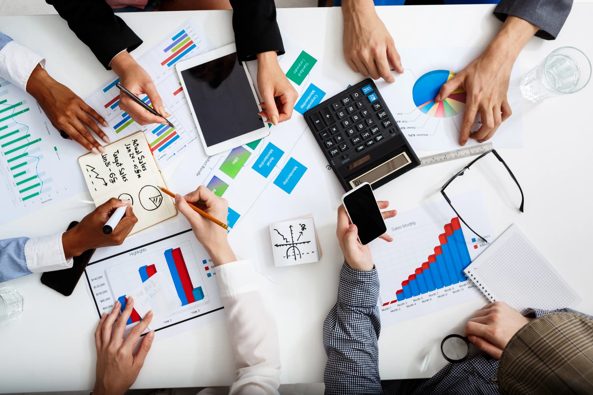Como organizar as finanças da empresa e sair do vermelho?